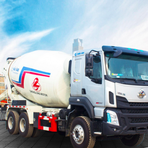 XE TRỘN BÊ TÔNG CHENGLONG 385HP 14 M3
