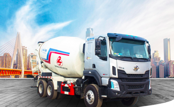 XE TRỘN BÊ TÔNG CHENGLONG 385HP 14 M3